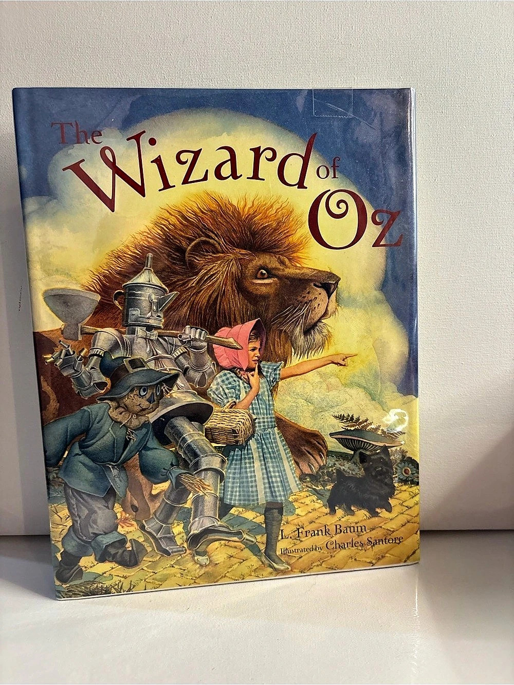 Vintage 1991 Kohl's Cares The Wizard of Oz Illustrated Hardcover Book